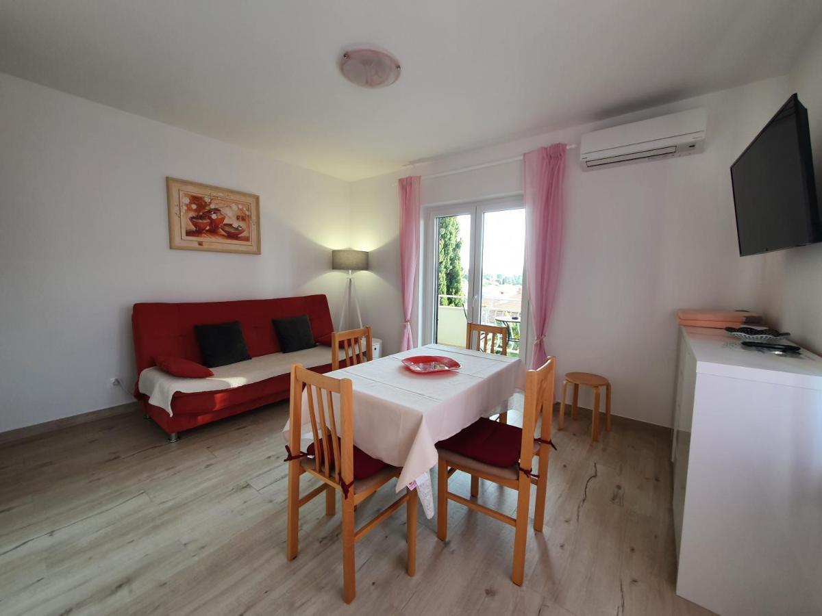 Apartments Zic Malinska Esterno foto